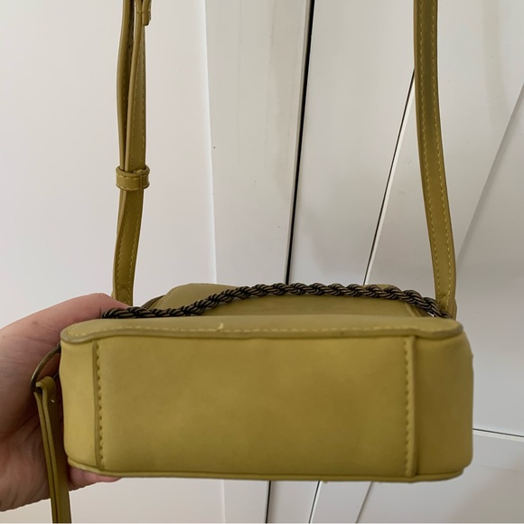 Universal Thread Green Square Shoulder Bag 7x7x2 - Picture 2 of 8